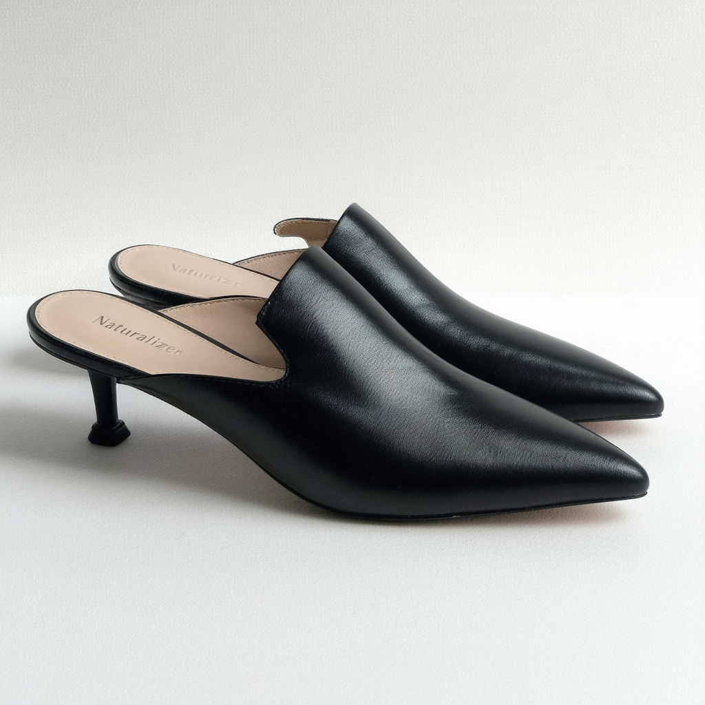 Naturalizer Women's Deino Pump