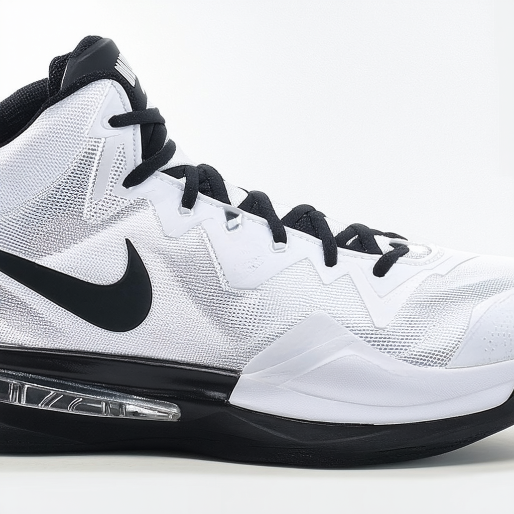 Nike Men's Hyperdunk 2015 Basketball Shoe Black/Metallic Silver Size 11.5 M US
