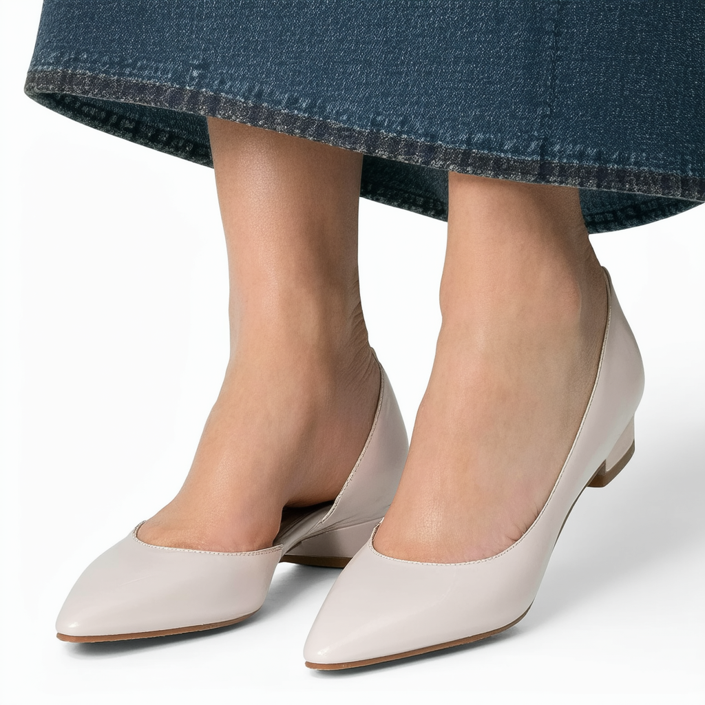 Nine West Women's Mistyray Synthetic Ballet Flat