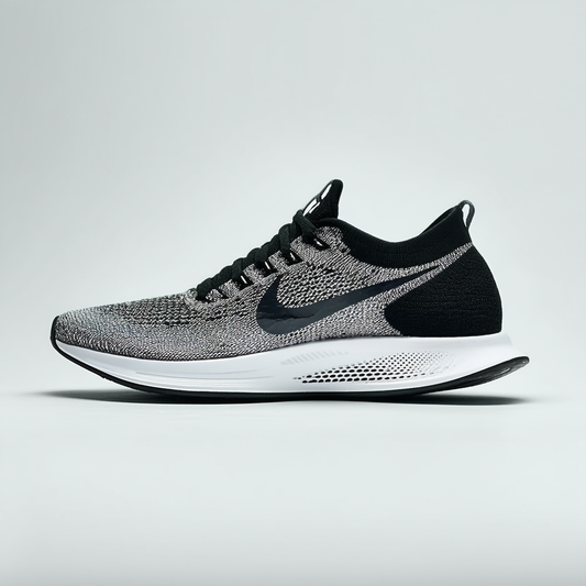 Nike Men's Flyknit Racer Running Shoe