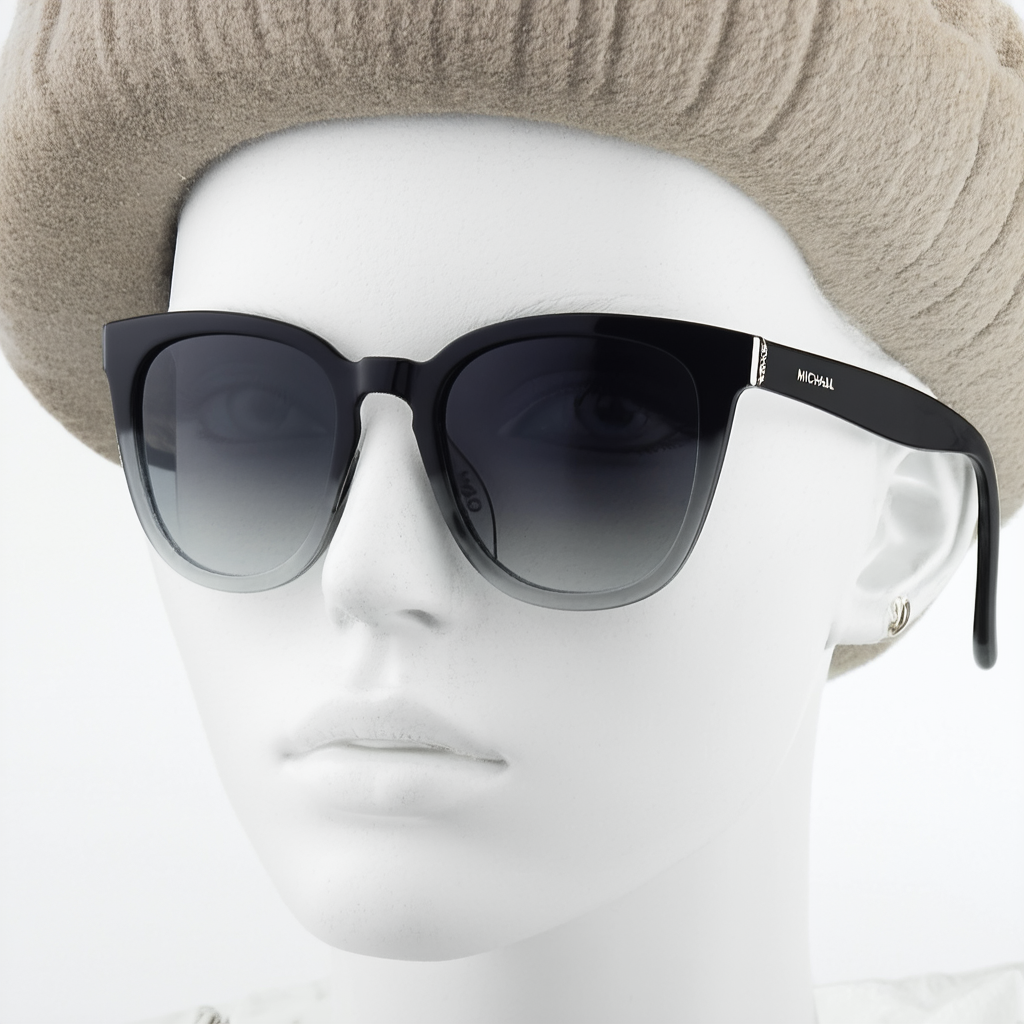 Michael Kors MK2056-326911 Sunglasses ILA BLACK w/GREY GRADIENT 50mm