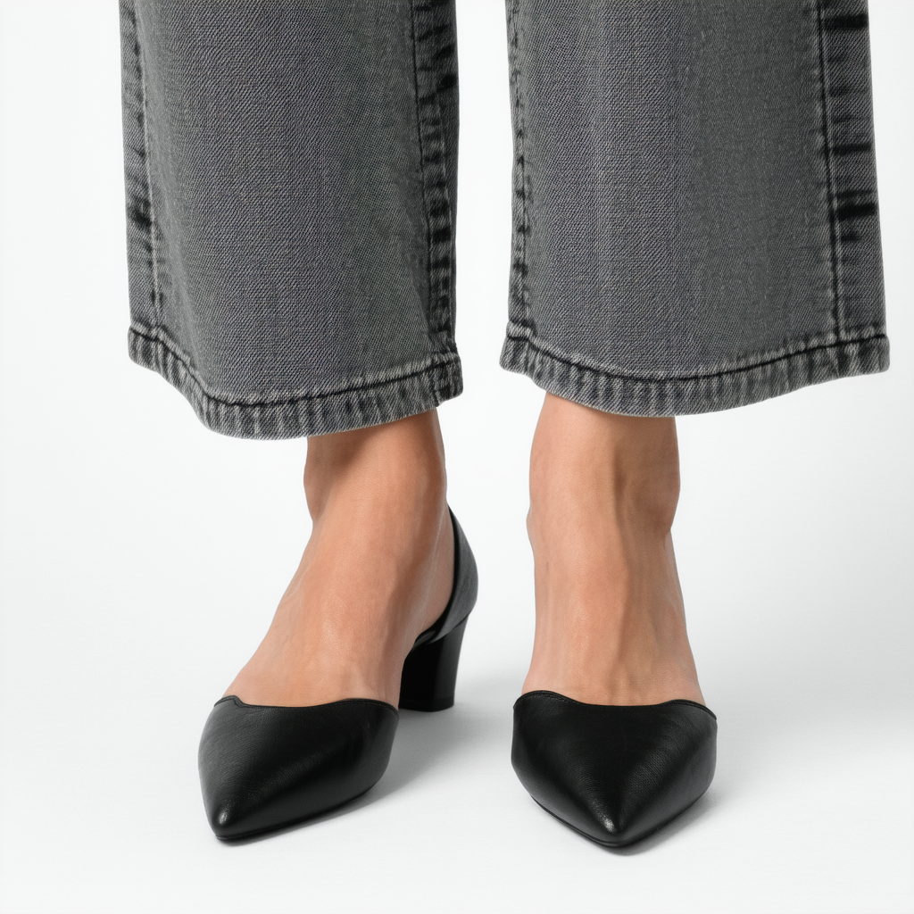 Naturalizer Women's Black Hispacho Leather Derive 9.5 N (AA)