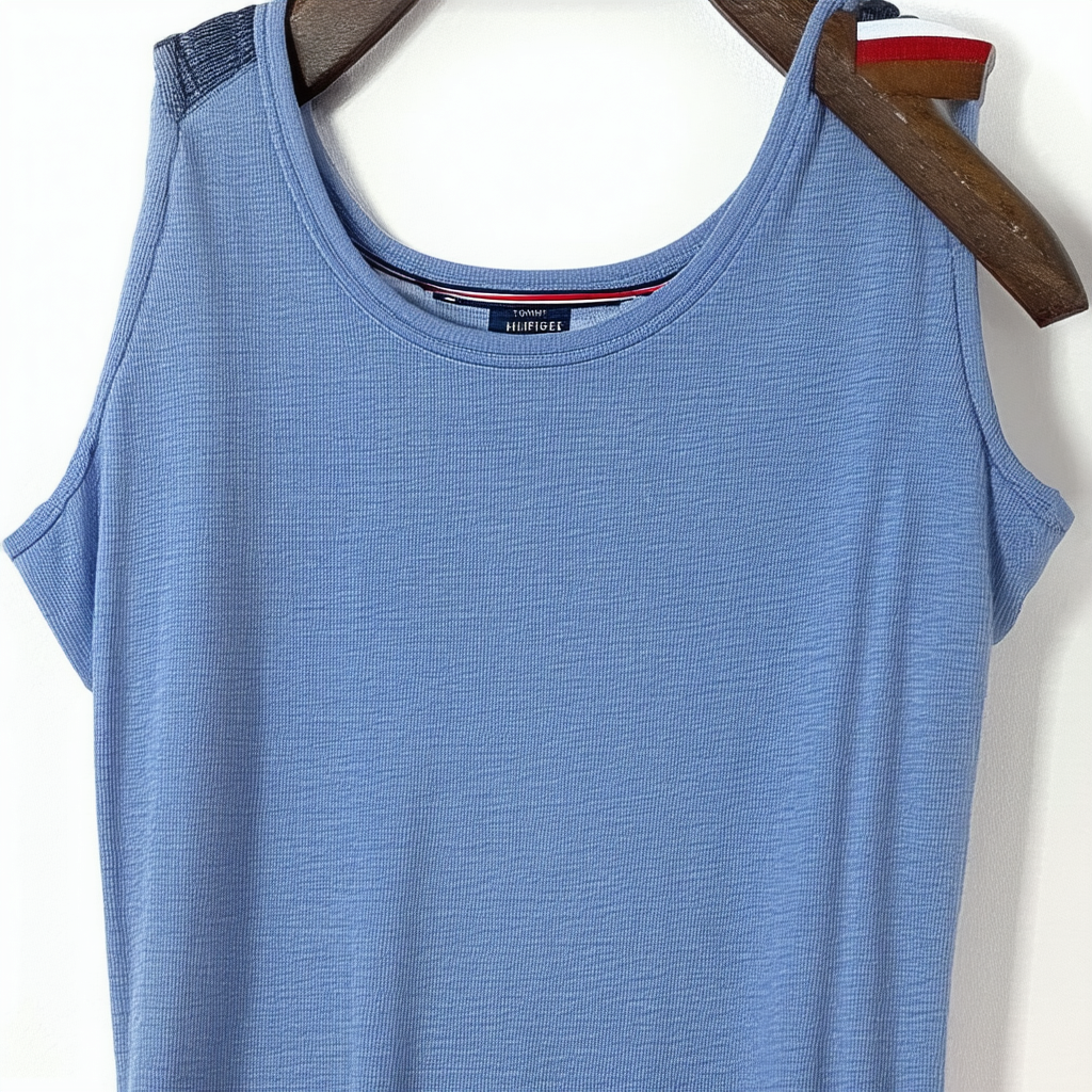 Tommy Hilfiger Women's Scoop Neck Tee
