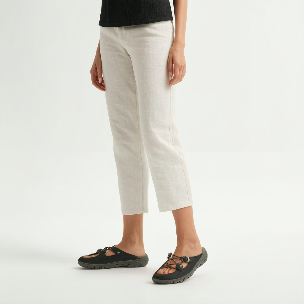 ECCO Women's Bluma Sport Toggle Flat