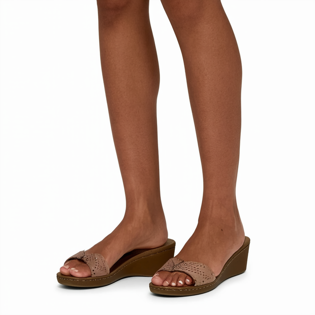 Clarks Women's Margee Gracie Wedge Sandal