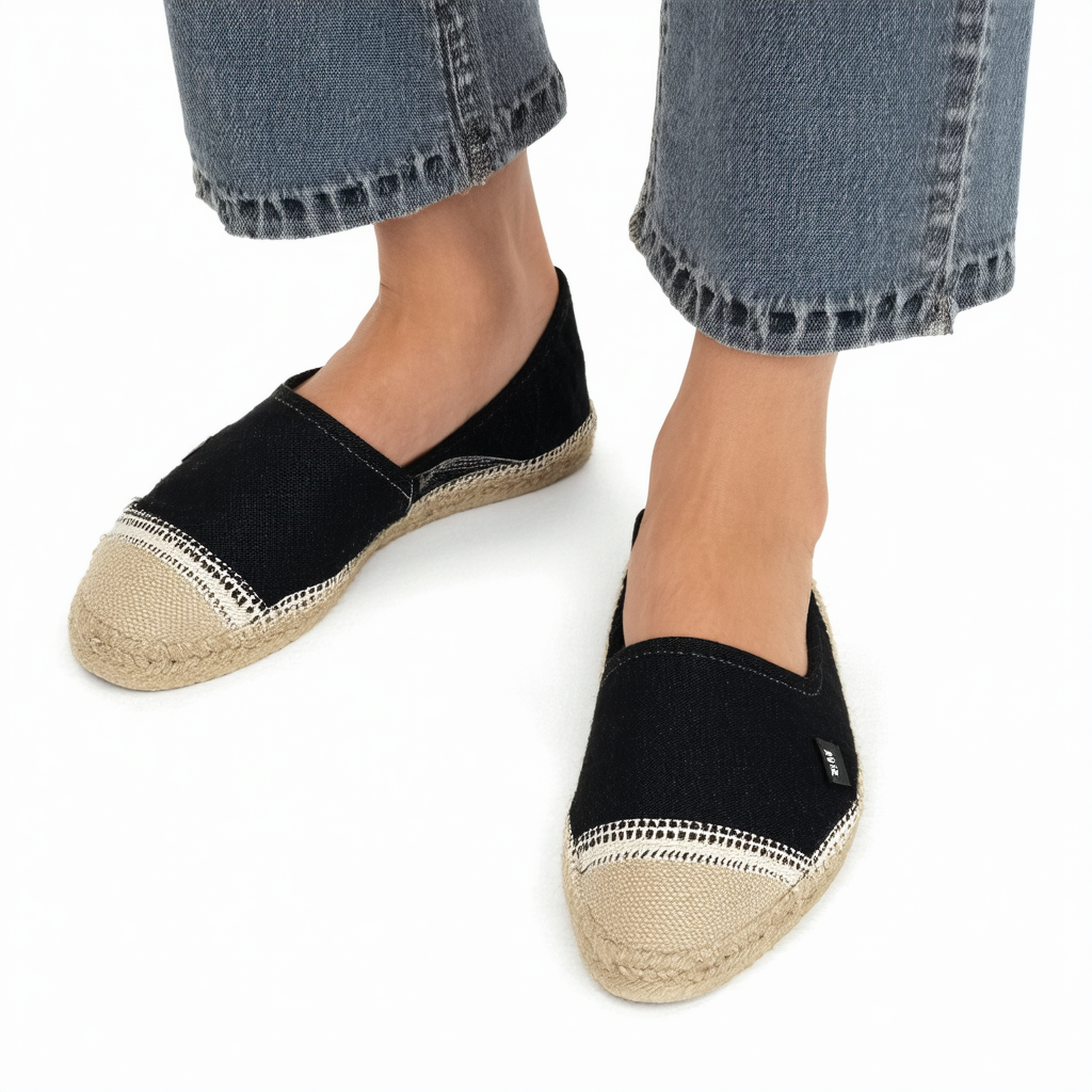 TOMS Women's Black Heritage Canvas Clemente Slips-On 10012385