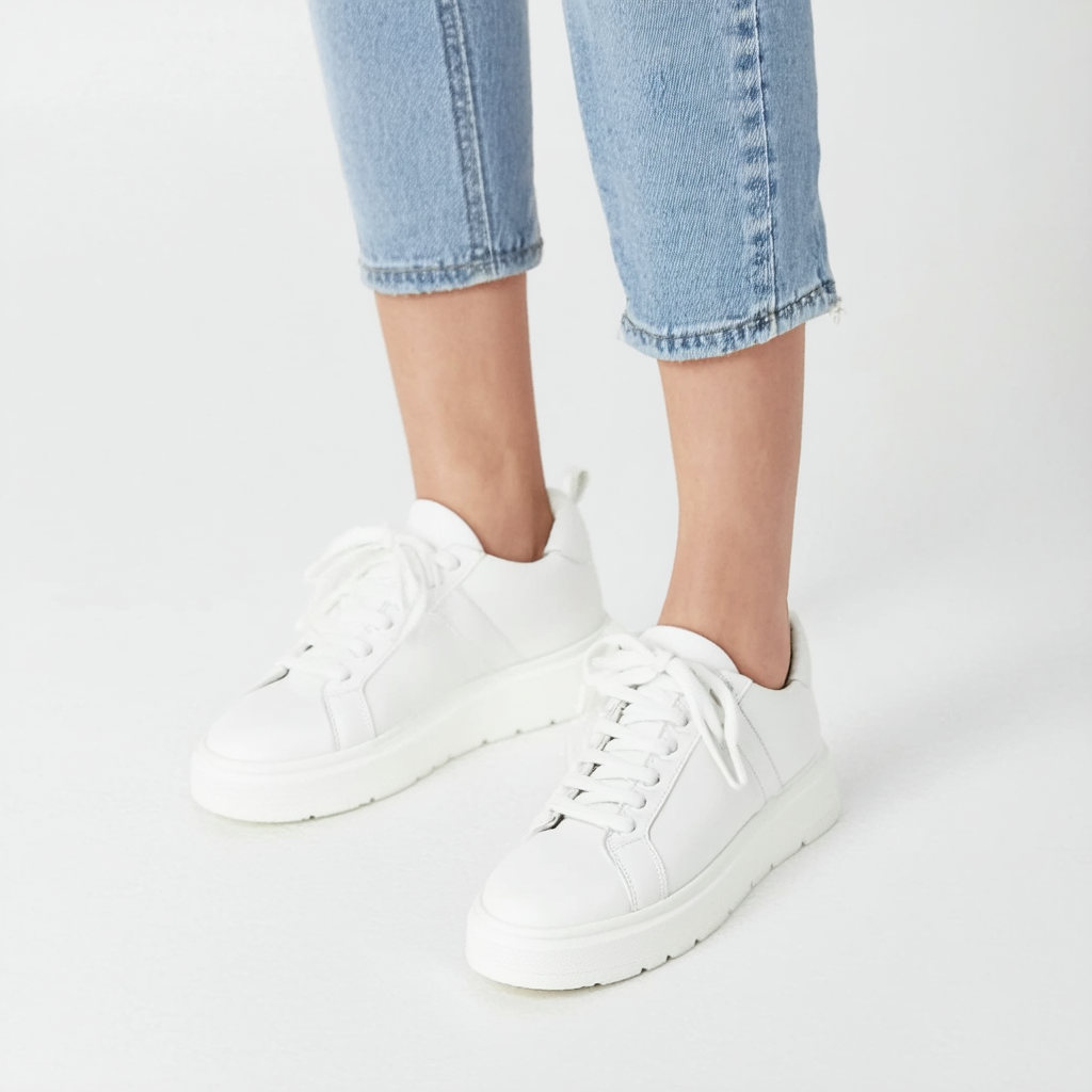 Steve Madden Women's Rezume Sneaker