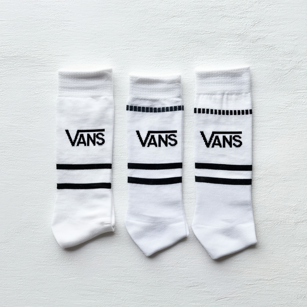 Vans | Classic Crew Socks, 3 Pair Pack.