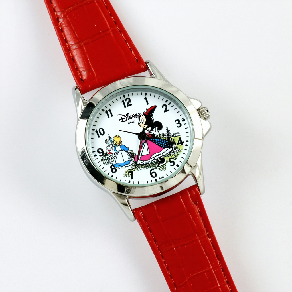 Disney Women's 'Alice in Wonderland' Quartz Metal Watch, Color:Red (Model: W003142)