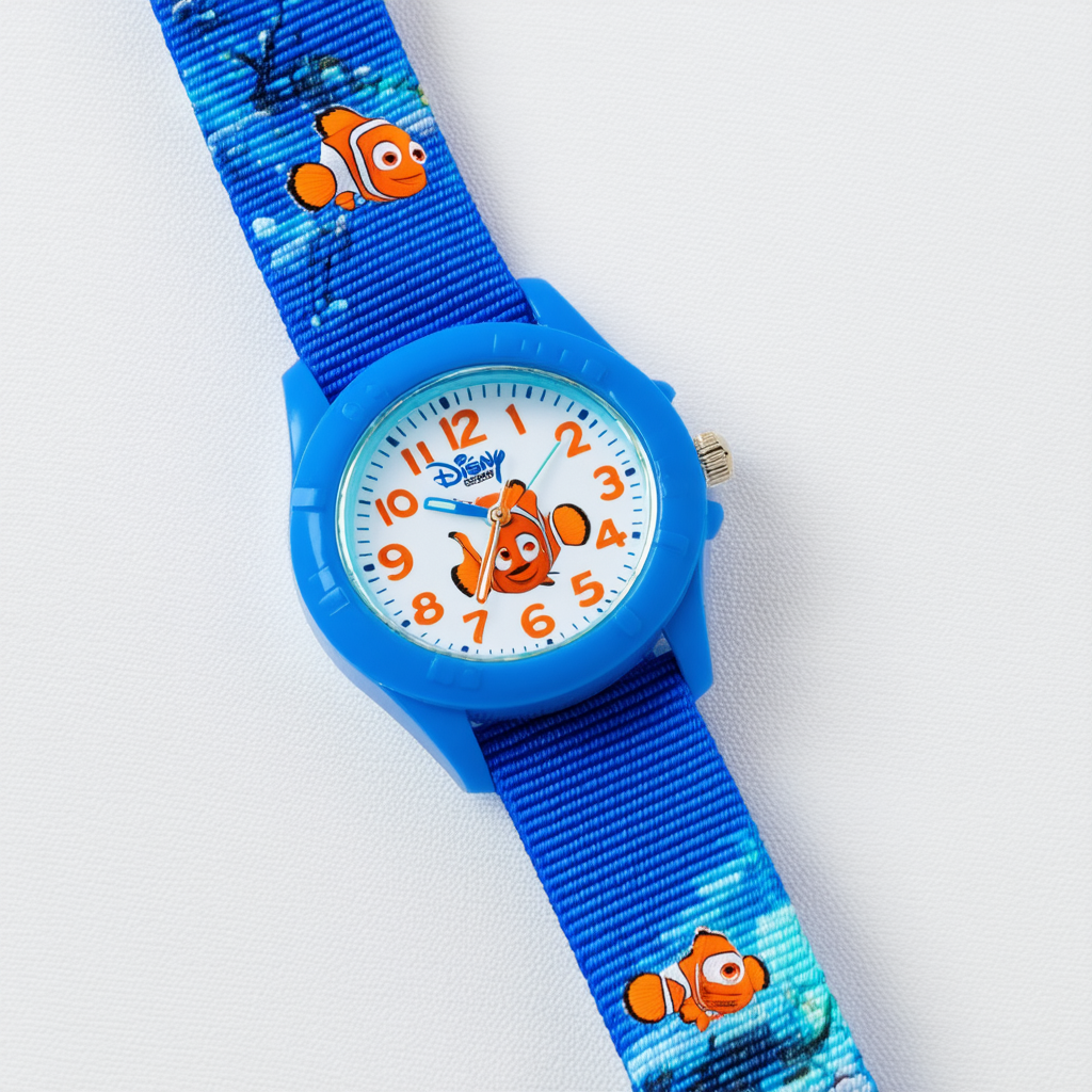 Disney Boy's 'Finding Dory' Quartz Plastic and Nylon Watch, Color:Blue (Model: W003017)