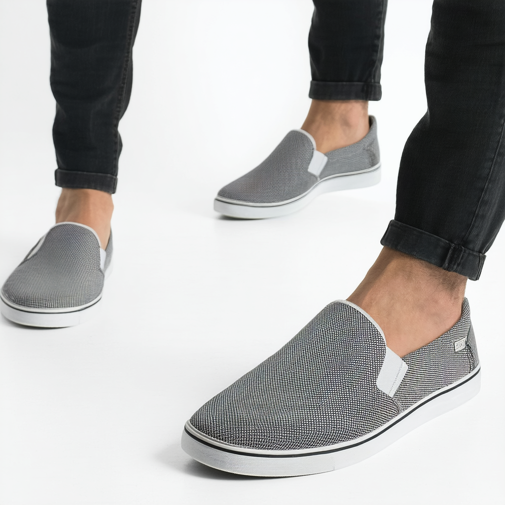 Kenneth Cole REACTION Men's Road-Ster Slip-on