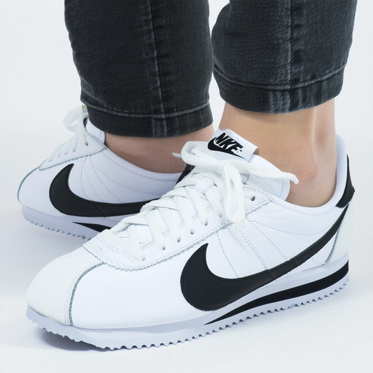 Nike Womens Classic Cortez Leather White/Black/White Casual Shoe 6.5 Women US