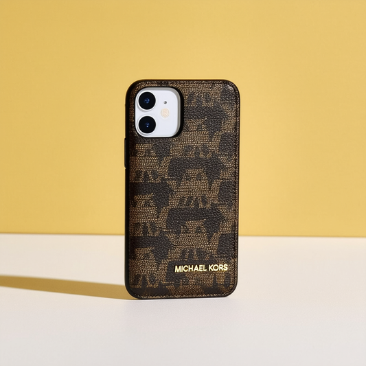 Michael Kors Jet Set Large Flat Multi Function Phone Case