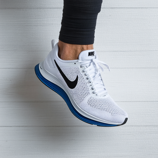 NIKE Men's Zoom Vomero 9 Running Shoe
