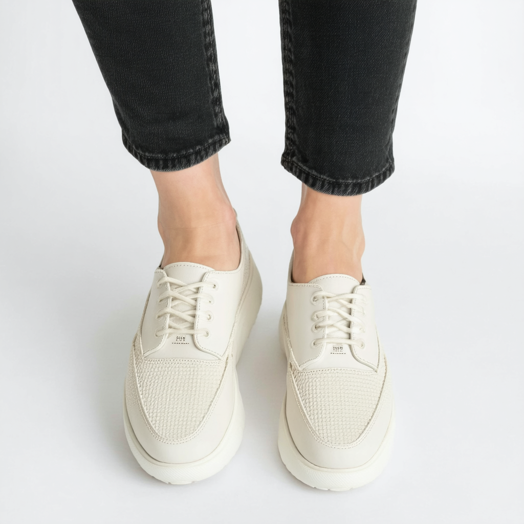 Cole Haan Women's 3.Zerogrand Oxford Sneaker
