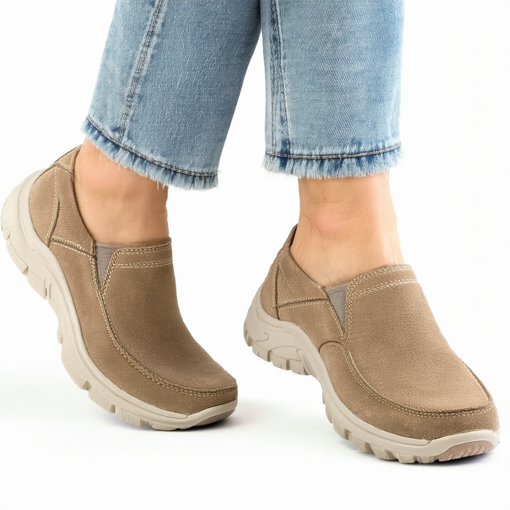 Skechers Women's Bikers Wayfarer Slip On Desert Che 7 Medium US