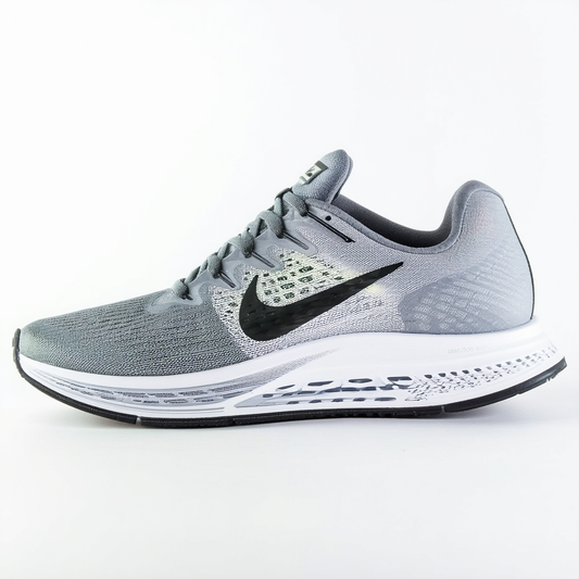 Nike Men's Zoom Vomero 9 Cool Grey/White/Atmc Mng/Kmqt Running Shoe 8.5 Men US