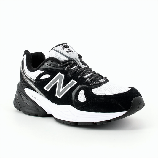 New Balance Men's 8505WB (sz. 12.0, White/Black)