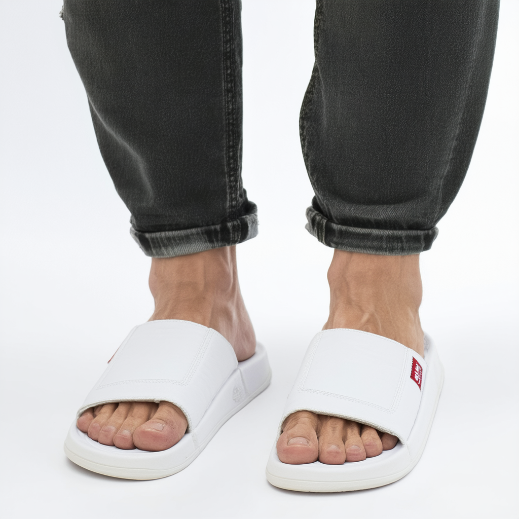 Levi's Mens Batwing Slide 2 Slip-on Sandal Shoe, White, 8 M
