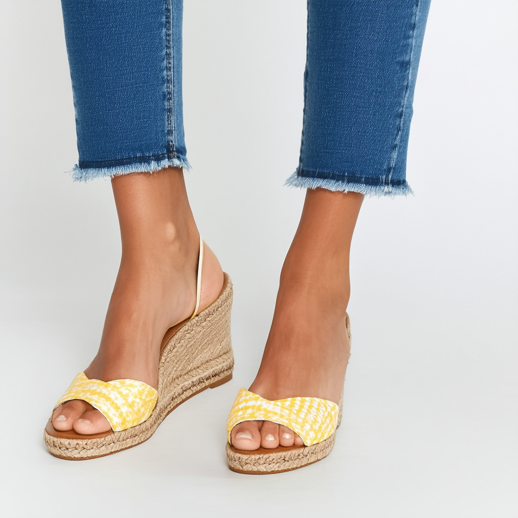 Steve Madden Women's Citrus Wedge Sandal