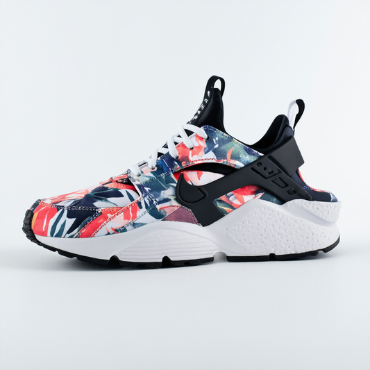 Nike Women's Air Huarache Run Print Fashion Sneakers (8)