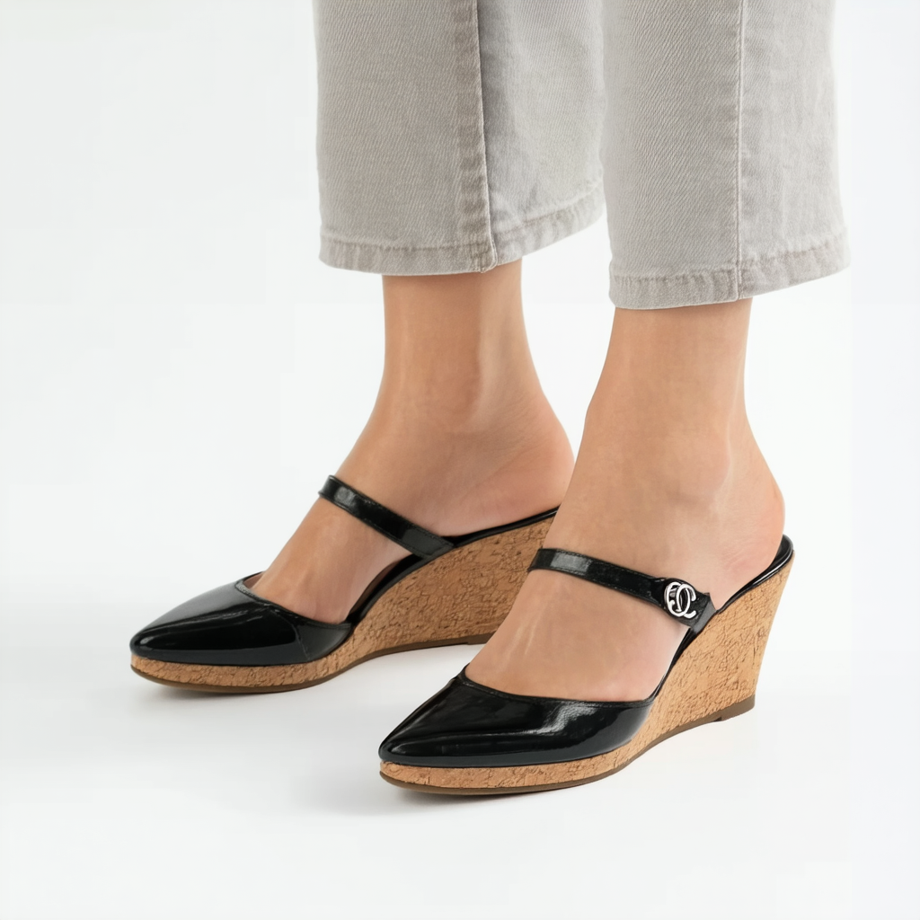 Clarks Women's Leather Brielle Chanel Wedge Pump