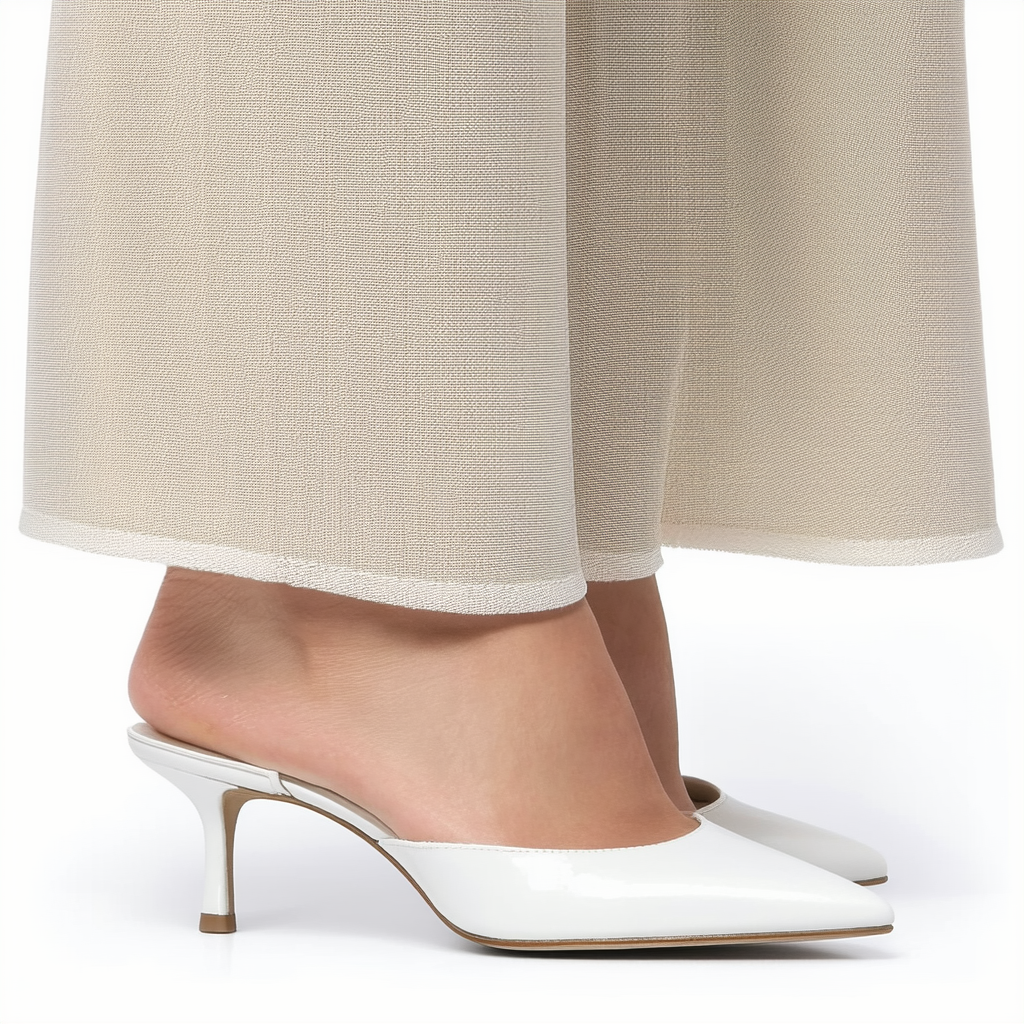 Bandolino Women's Primacera Synthetic D'Orsay Pump,White,9.5 M US