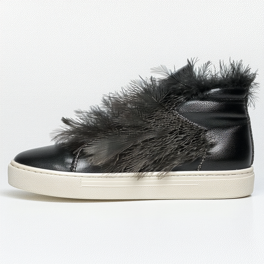 NINE WEST Feather 3