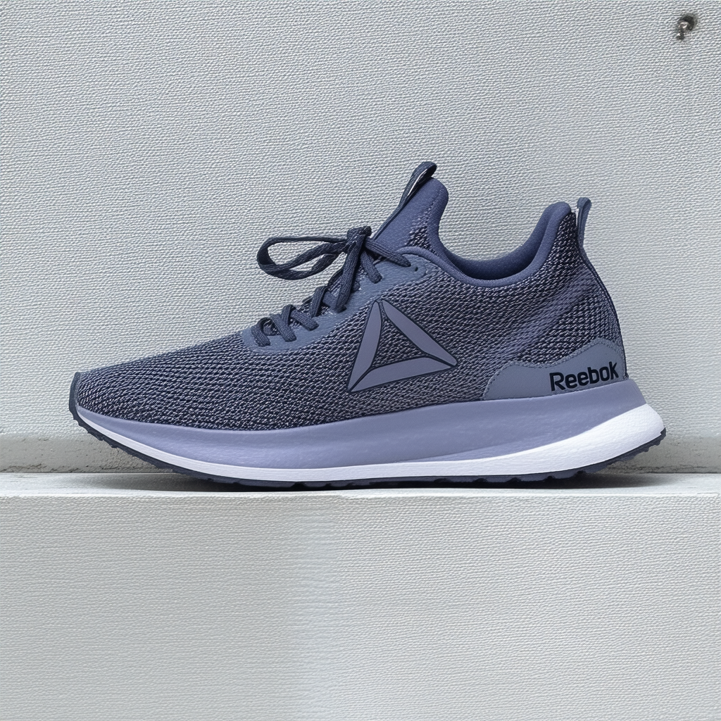 Reebok Women's Astroride Run Mt Shoe