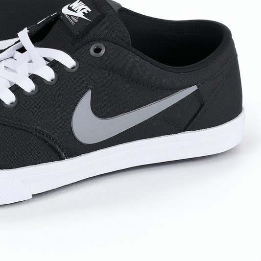 Nike 880268-001 : Mens Portmore II Solar Canvas Black/Black Skate Shoe (8.5 D(M) US)