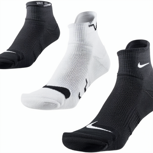 Nike Men`s Everyday Max Cushioned Training Crew Socks 3 Pack