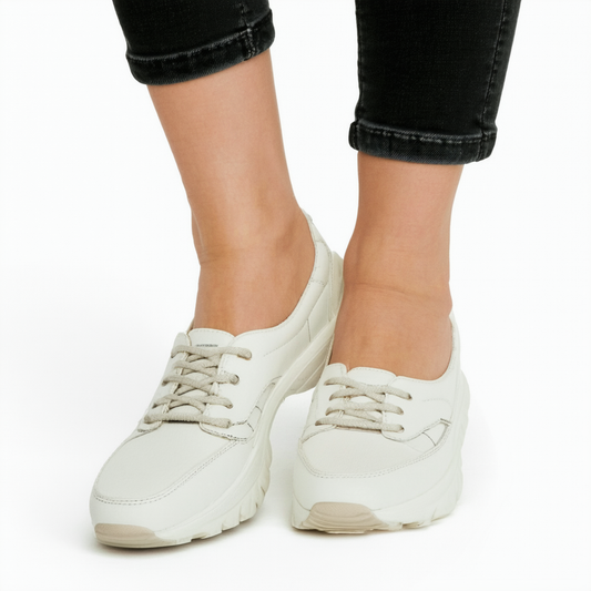 Naturalizer Women's Gang Active Casual Shoe