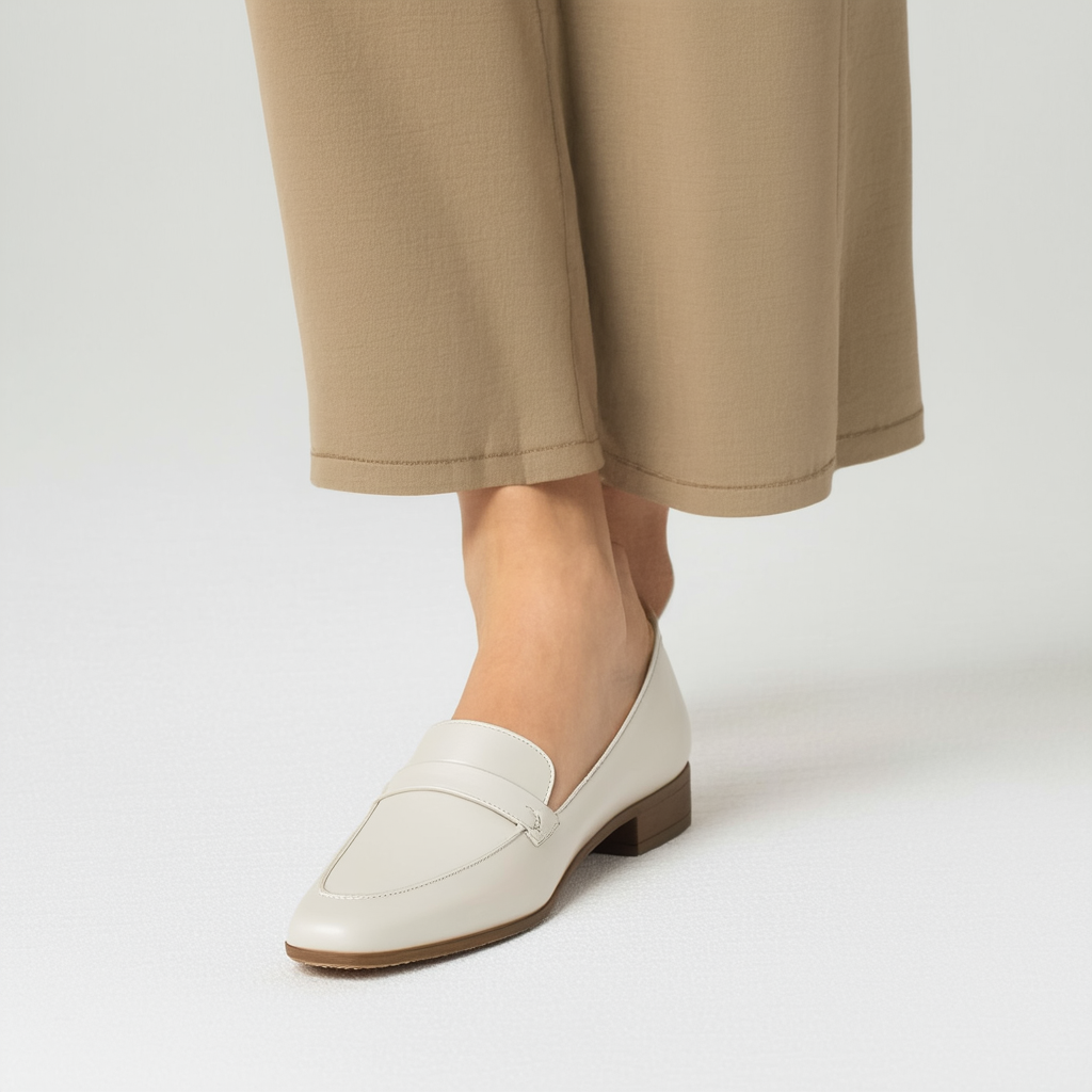 Naturalizer Women's Roxana Shoes Loafer