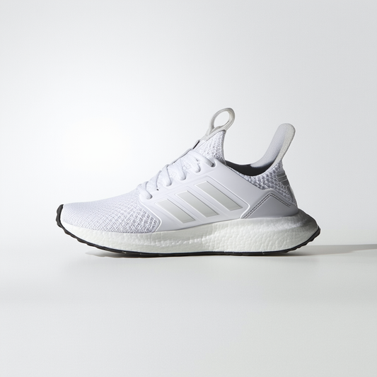 adidas Men's Strutter Cross Trainer