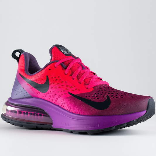 NIKE Women's Air Max Defy RN Red Violet/Black/Brght Magenta Running Shoe 9.5 Women US