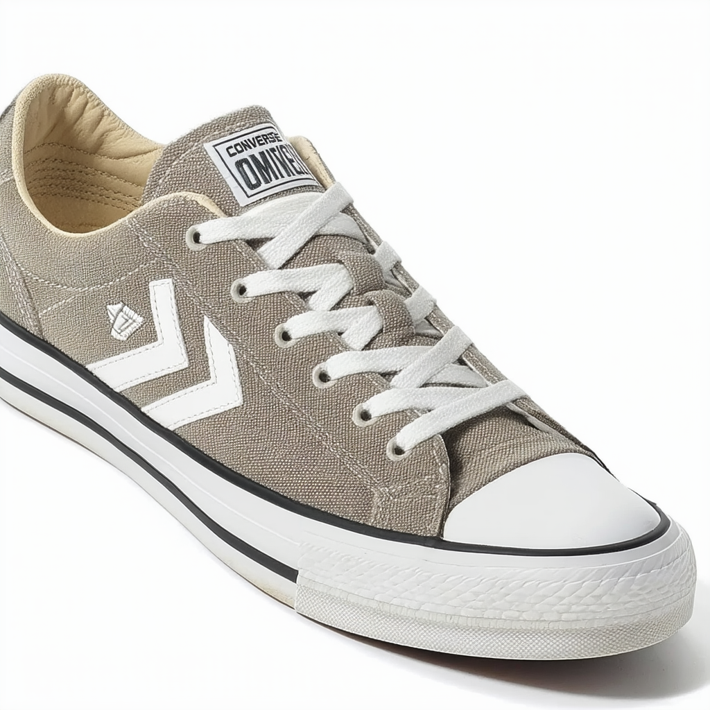 Converse Men's Courtlandt Suede Leather Low Top Sneaker