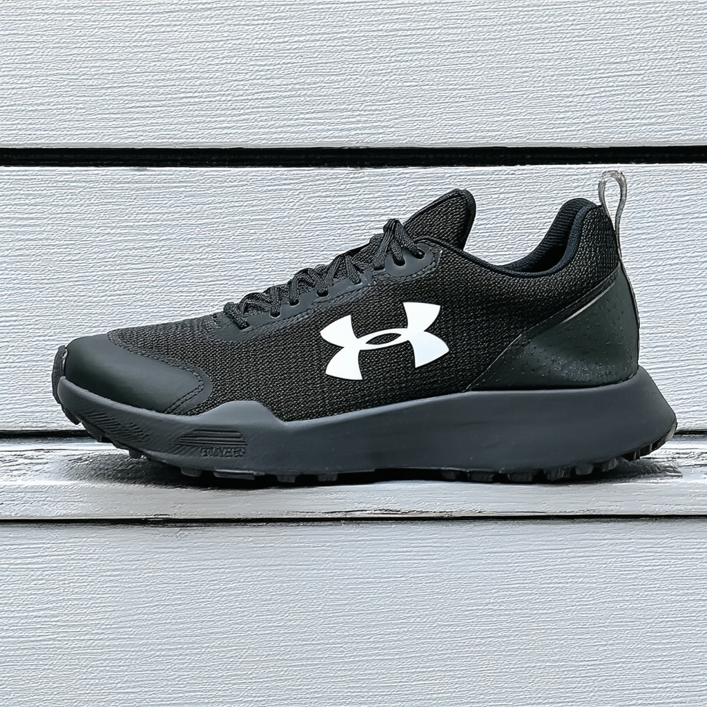 Under Armour Men's UA Valsetz Low