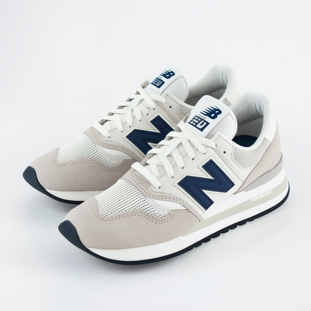 New Balance Womens 620 Sneakers