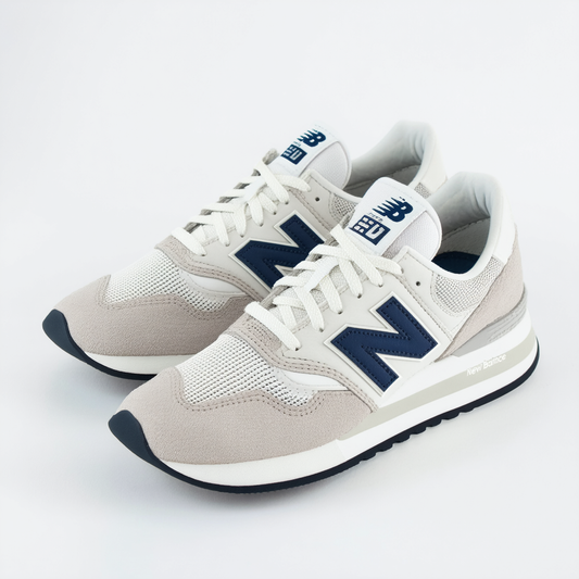 New Balance Womens 620 Sneakers