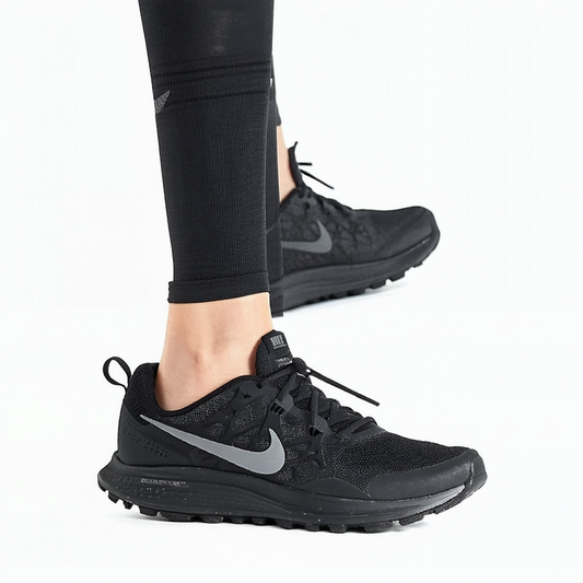 Nike Women's Trail Running Shoes, Black/Black, 7.5 UK