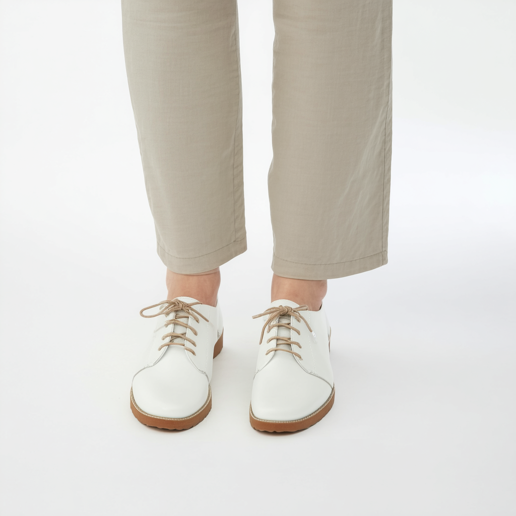 ECCO Women's Modtray Tie Oxford
