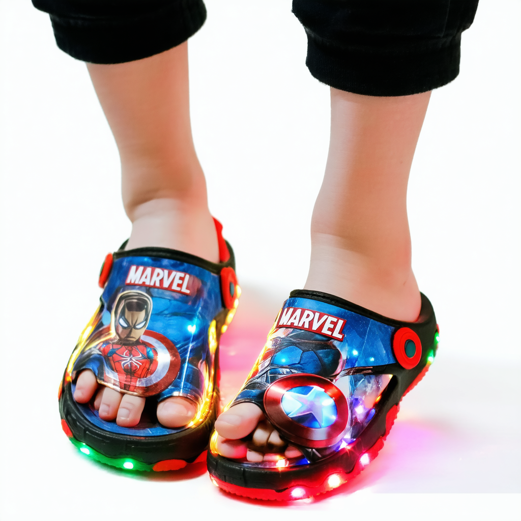 Marvel Boy's Avengers Lighted Fisherman Sandals