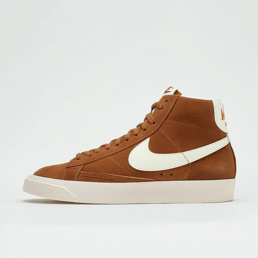 NIKE Women's Blazer Mid Suede VNT Umber/Sail 518171-304