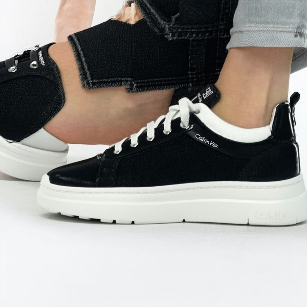 Calvin Klein Women's Vinnie Fashion Sneaker